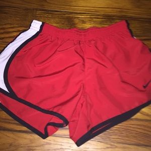 girls red nike shorts